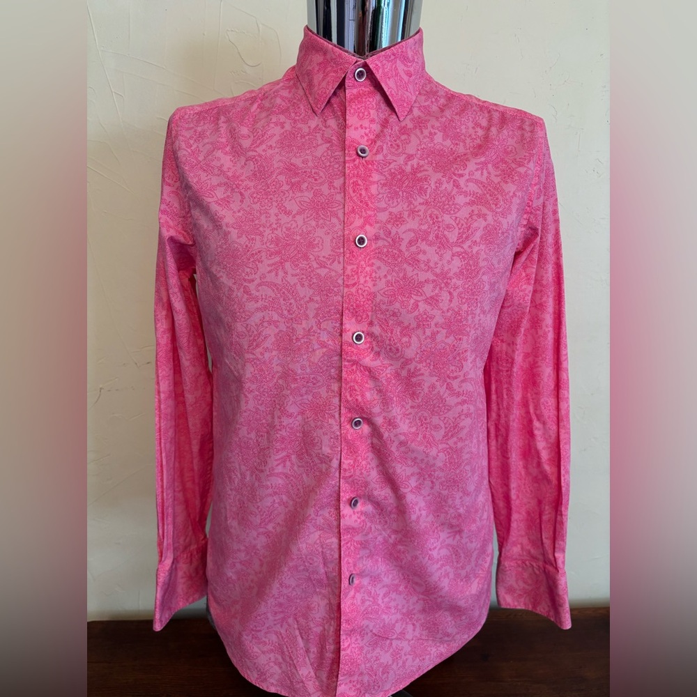 Robert Graham Pink Patterned Button Down Shirt
